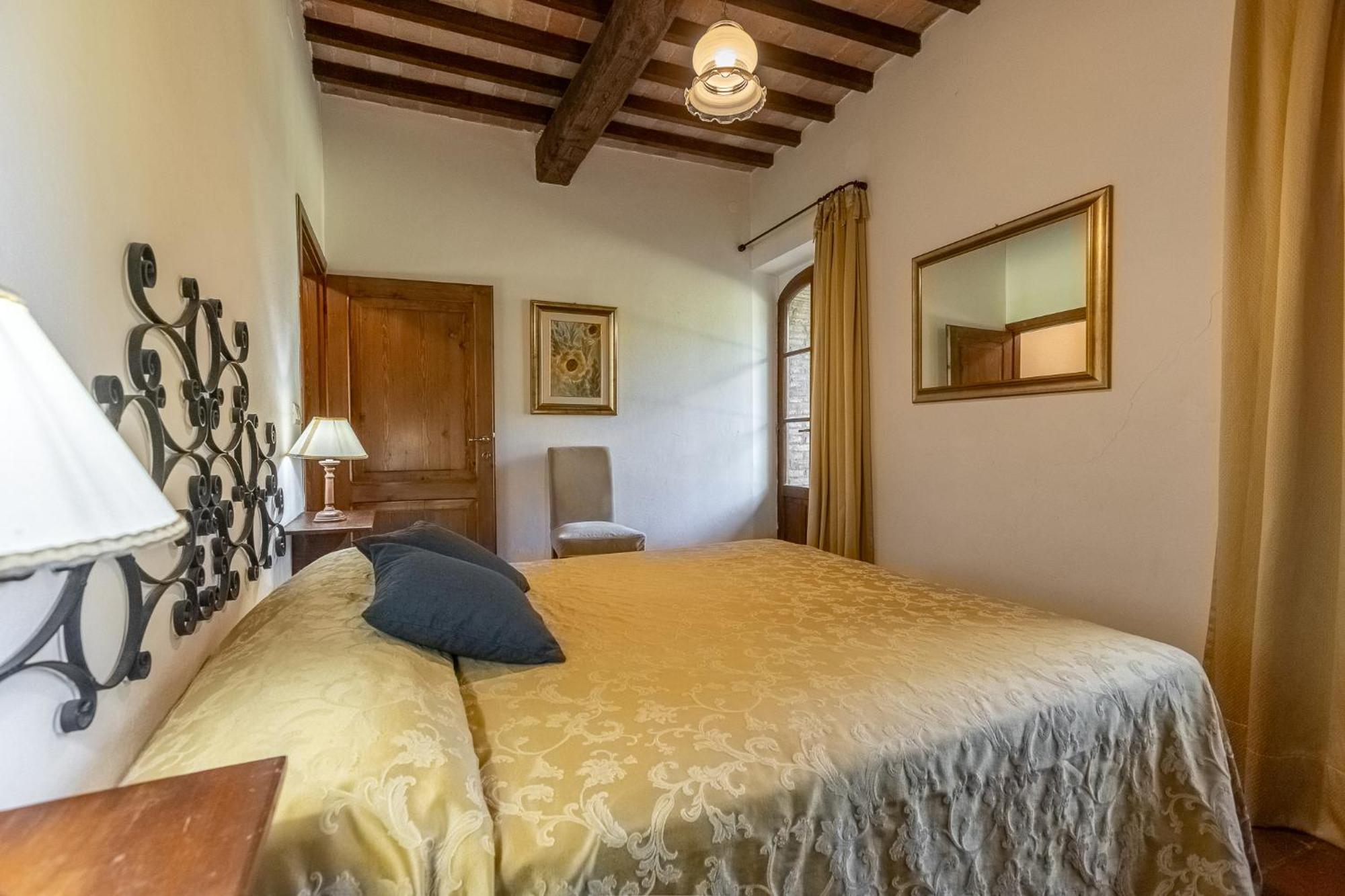 Villa Palazzo Bello Con Piscina E Ac - Cetona Luaran gambar