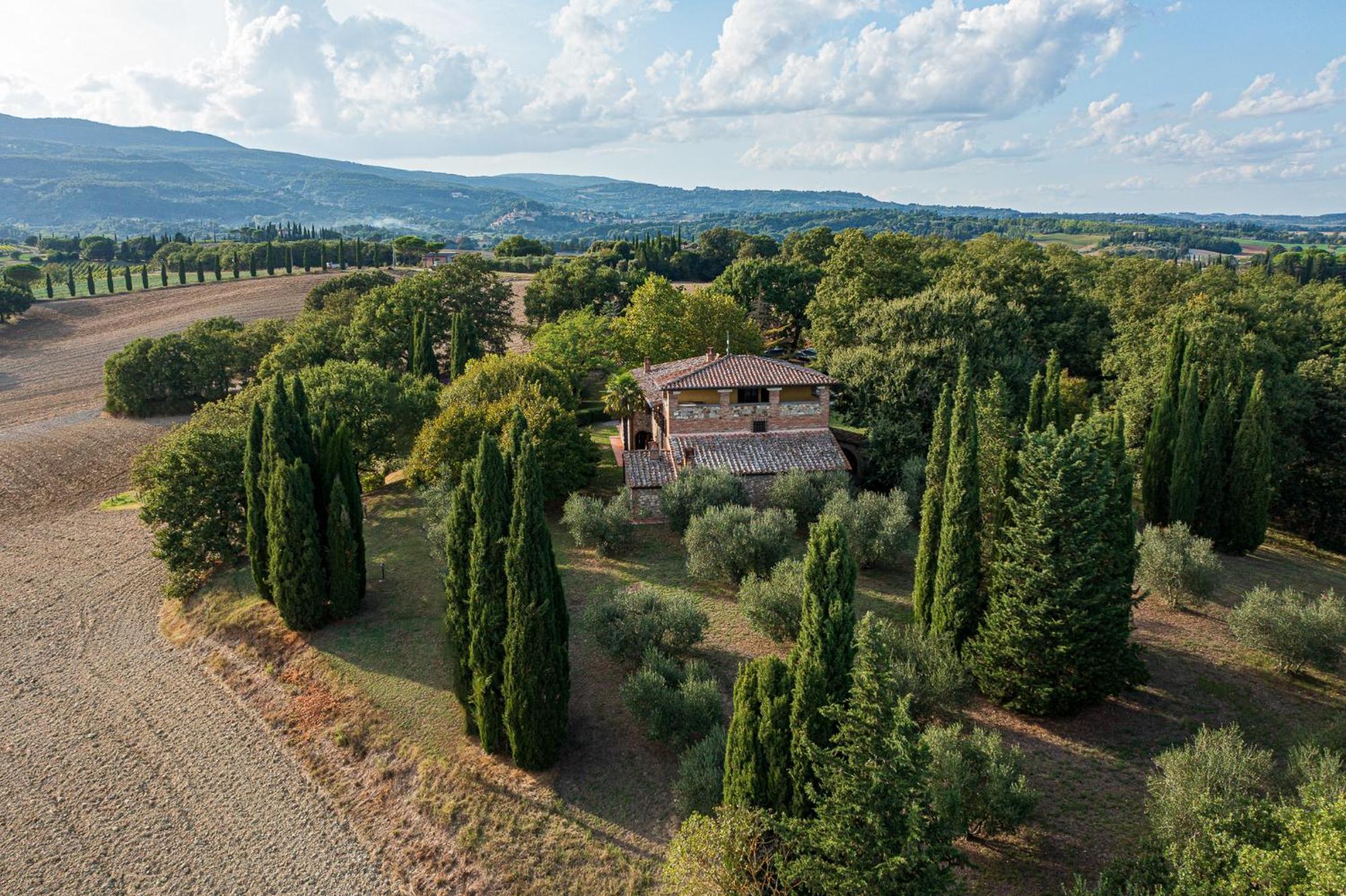 Villa Palazzo Bello Con Piscina E Ac - Cetona Luaran gambar
